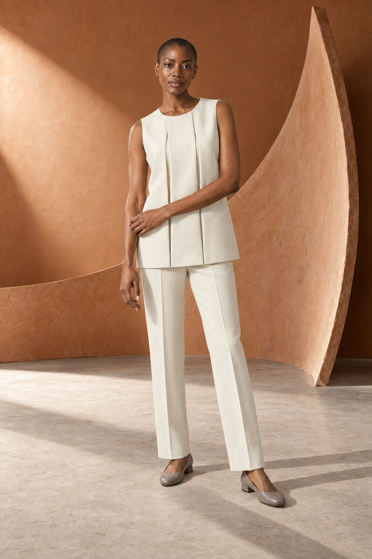 Arden wearing Chalk in Terracotta Wind